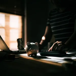 The Ultimate Beginner’s Guide to Managing Money in Your 20s