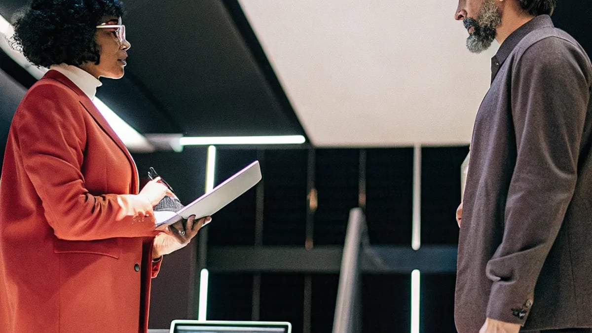 AI-Powered Investing: Are Robo-Advisors Beating Human Experts in 2025?